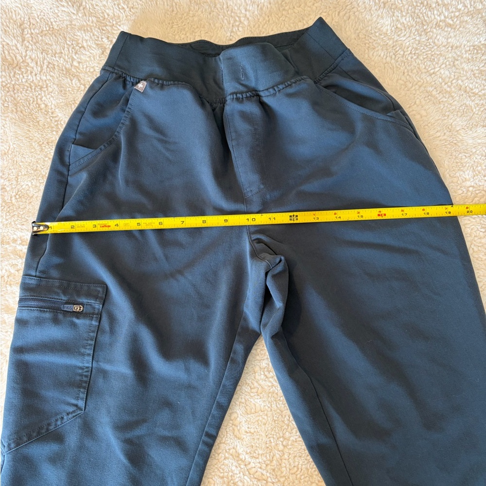 Dark Blue Figs Zamora joggers